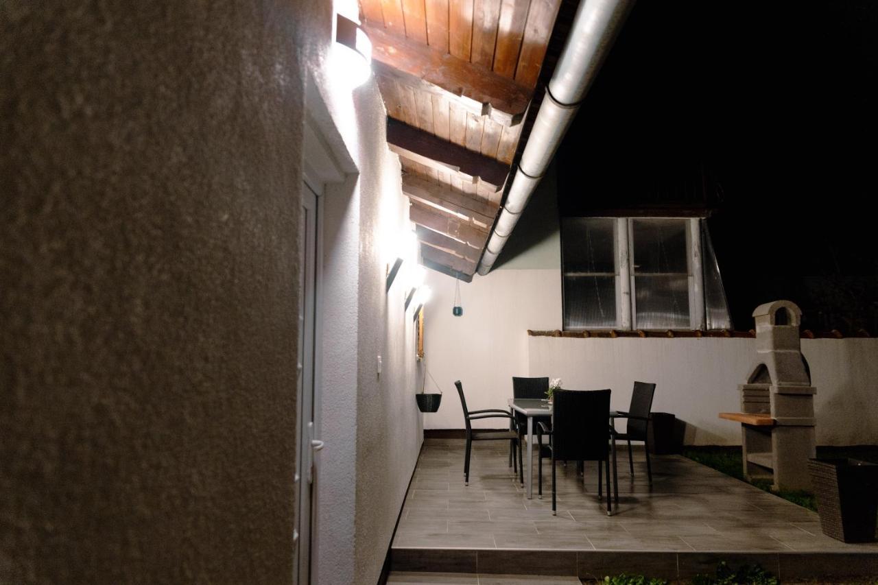 Studio Apartman Planb, Self Check In Όσιγιεκ Εξωτερικό φωτογραφία